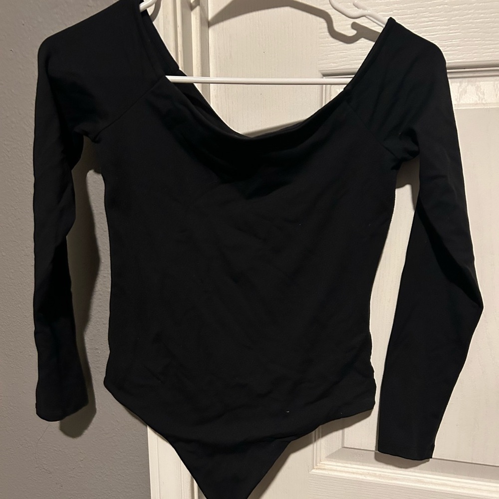 Nuuds off the shoulder bodysuit